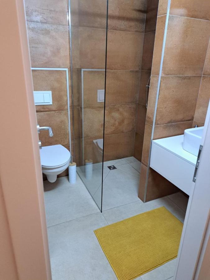 Apartments Stars Velika Gorica Bagian luar foto