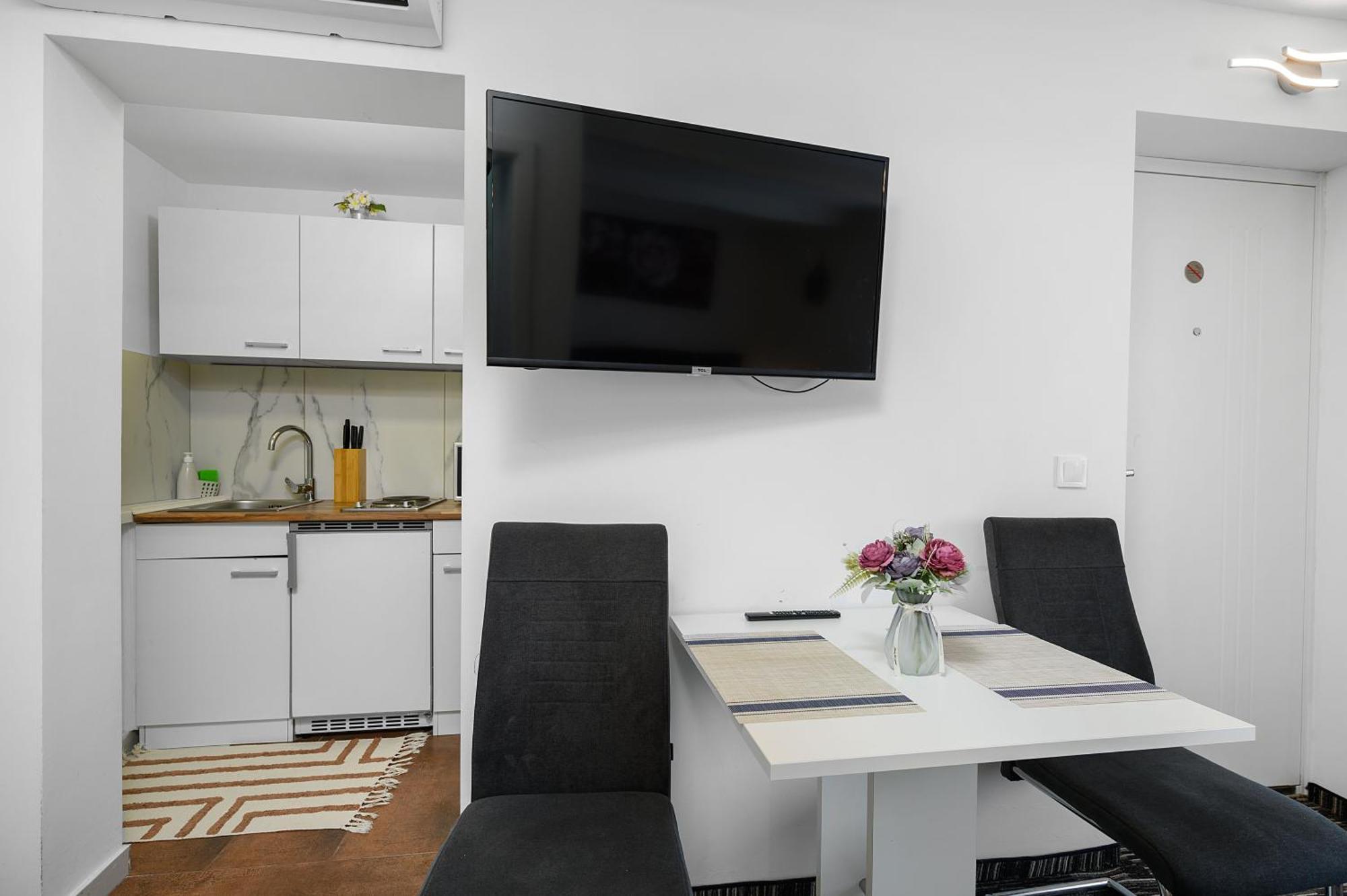 Apartments Stars Velika Gorica Bagian luar foto